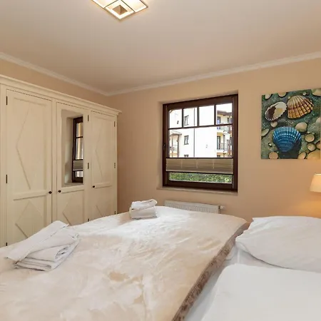 Apartment 9987-urlaubstraeume-am-meer-we-3-4-strandkorb-auf-der-terrasse *